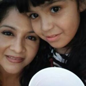 Meet your Posher, Gloria